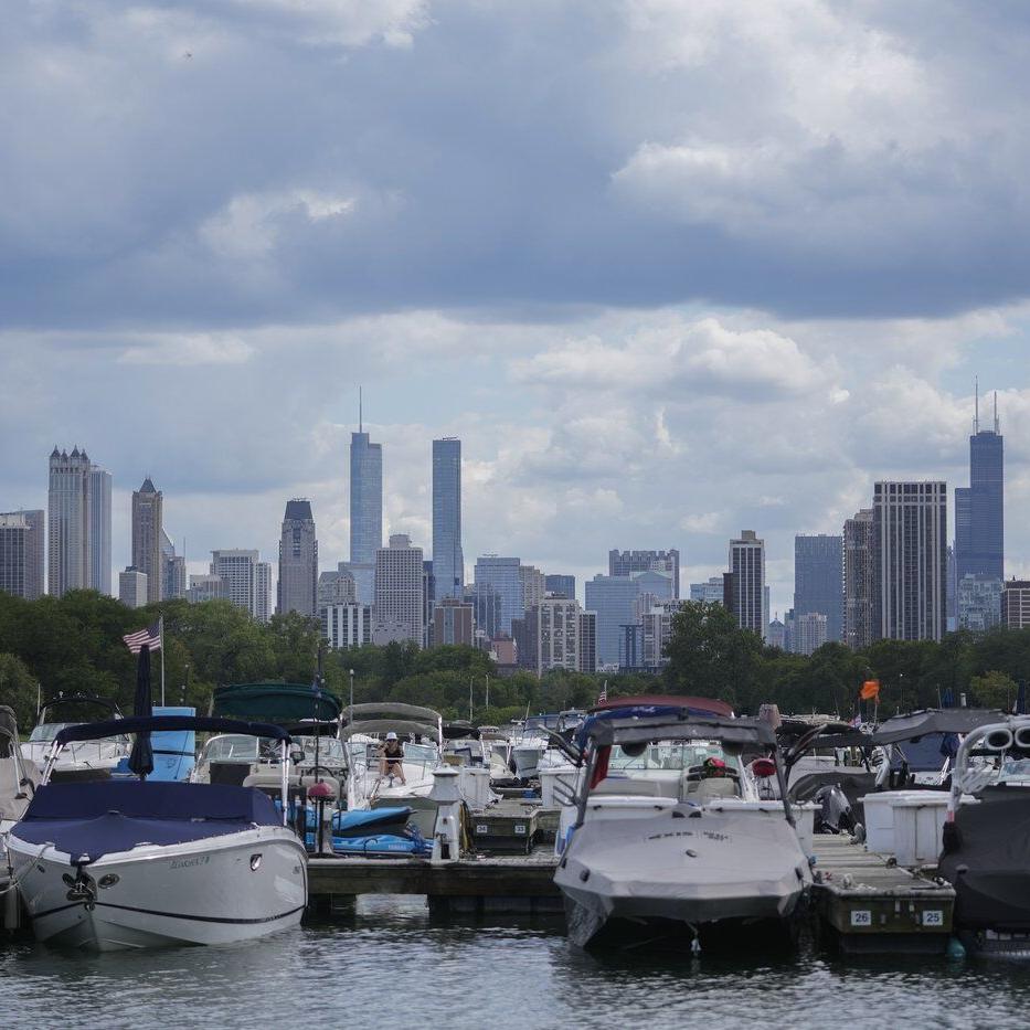 Chicago mayor defies Trump's immigration crackdown plan for the city